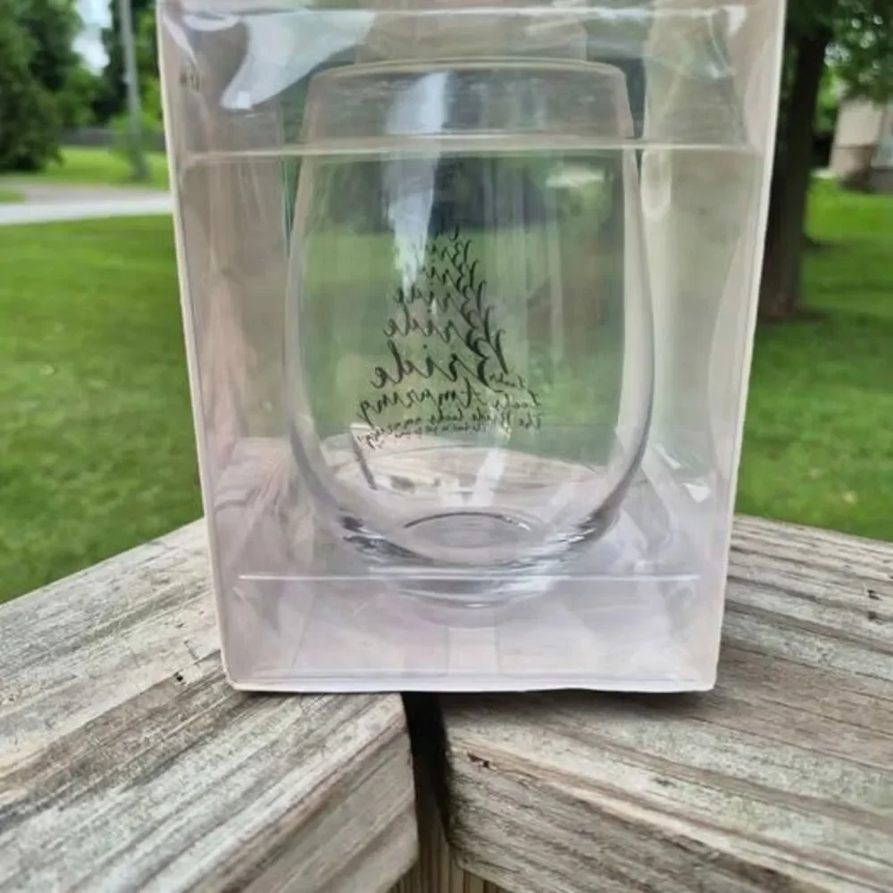 Prima Design 'Bride' Stemless 18oz Wine Glass - New